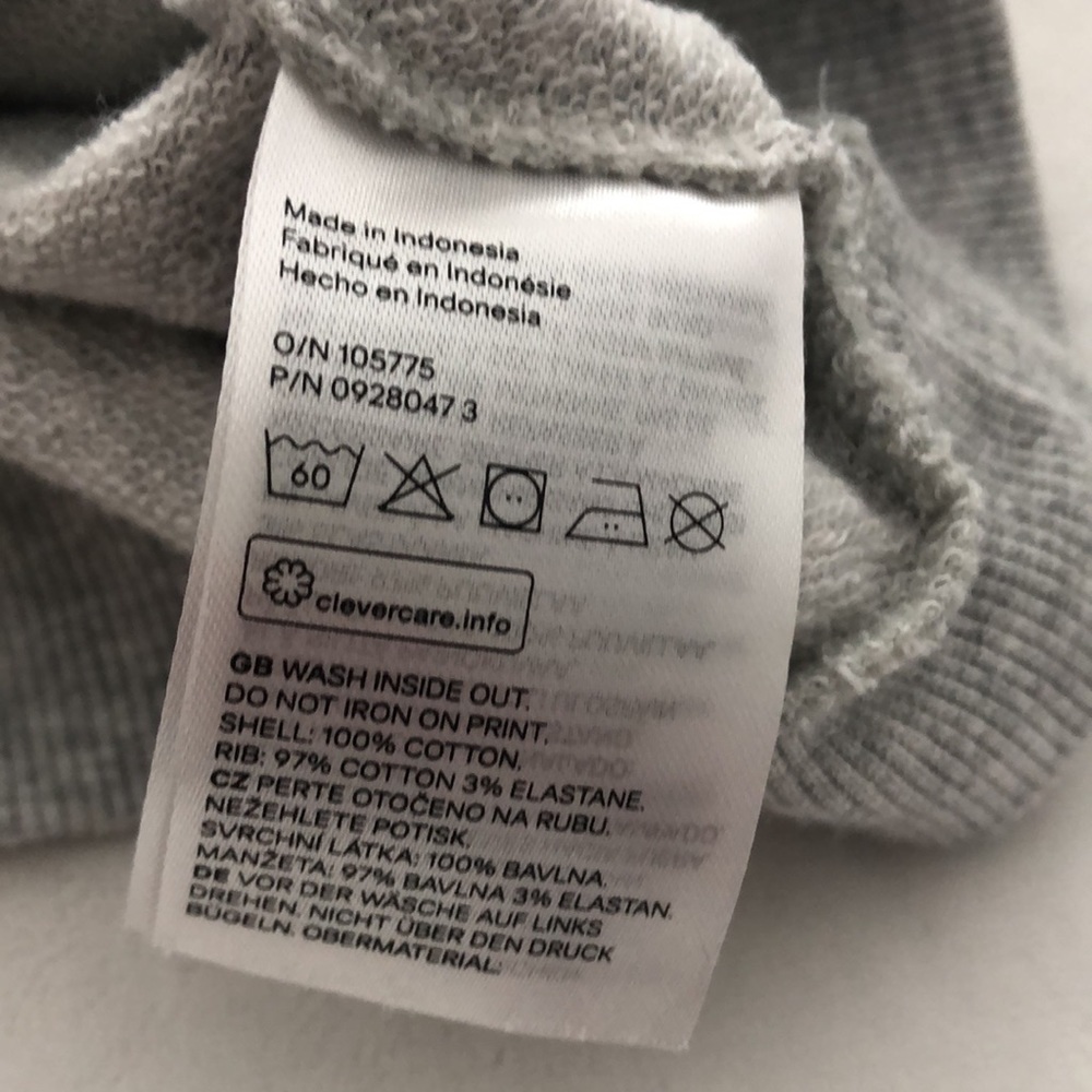 H&M Snoopy sweater - Picture 4 of 5